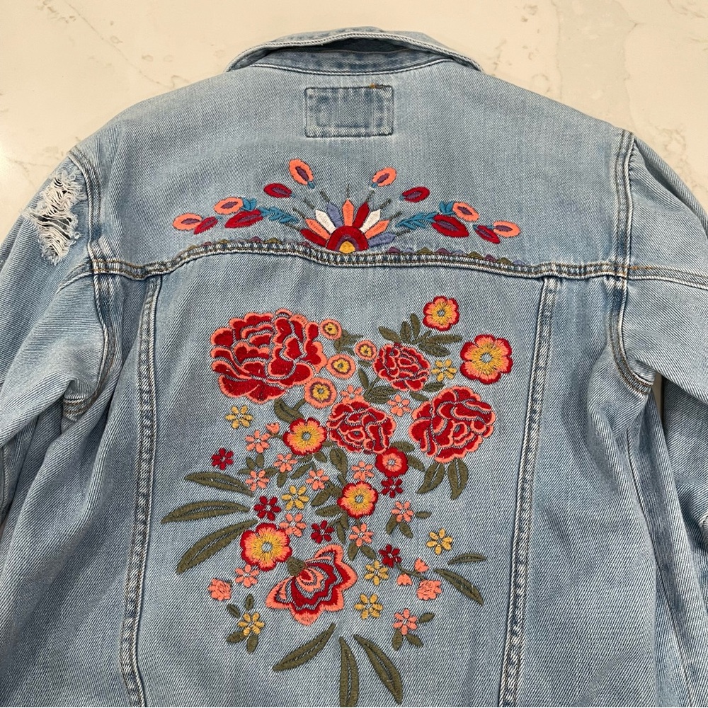 Forever 21 Embroidered Oversized Denim Jacket - Picture 16 of 16